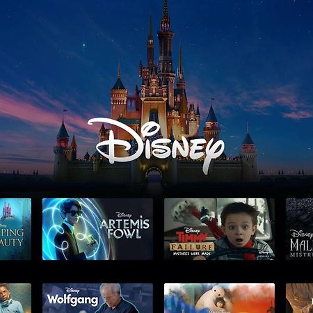 Pentru Plata Numerar Cautati Pe G00Gle, Norsk Skogkatt Galati - Big Tv Disneyplus Tv! Екстериор снимка